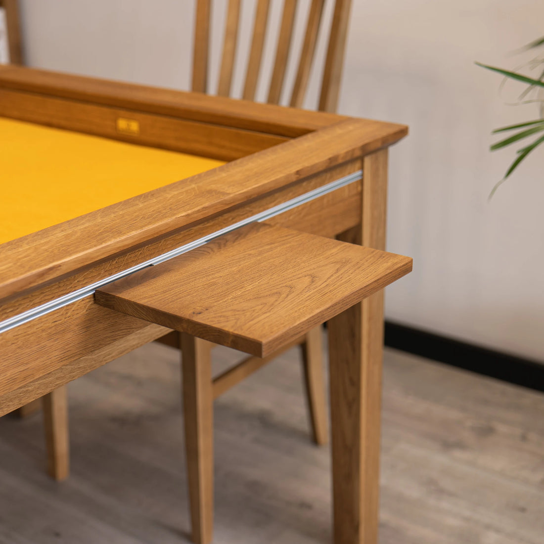 Player Desk - Megan Table